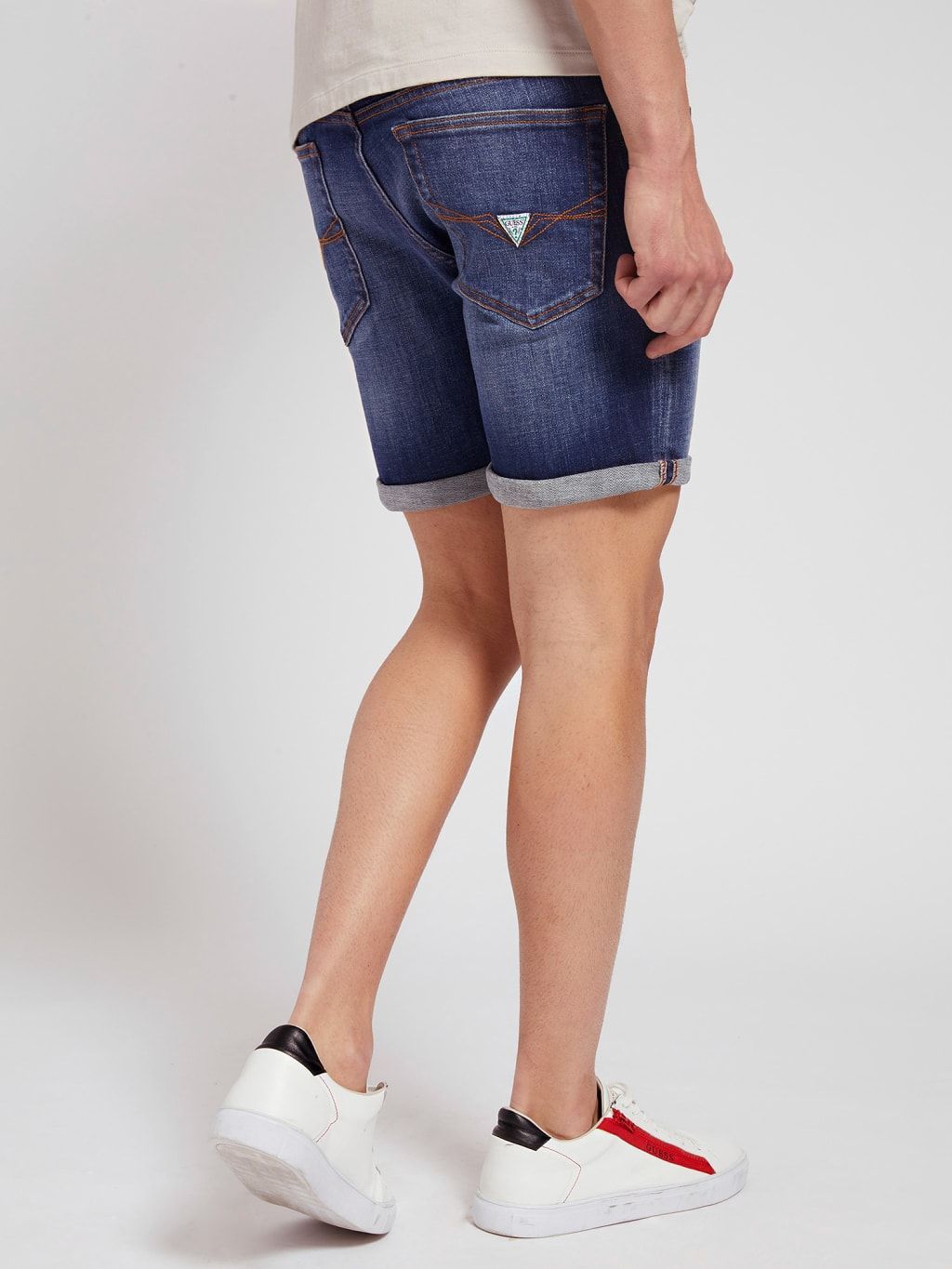 SHORTS E BERMUDA Uomo GUESS M1GD03 D4B74 ANGELS TGEN - TNT Jeanswear  Research