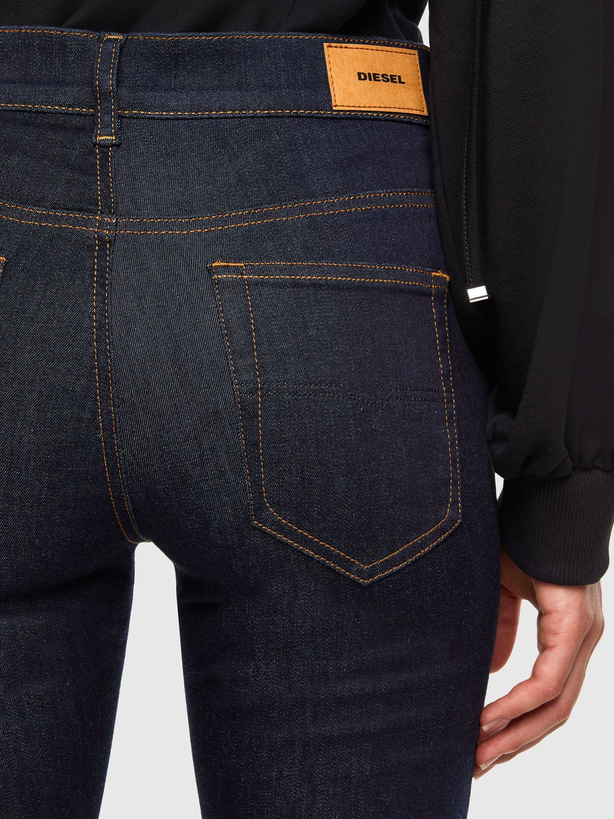 JEANS Donna DIESEL D-ROISIN 0098L 01 - TNT Jeanswear Research